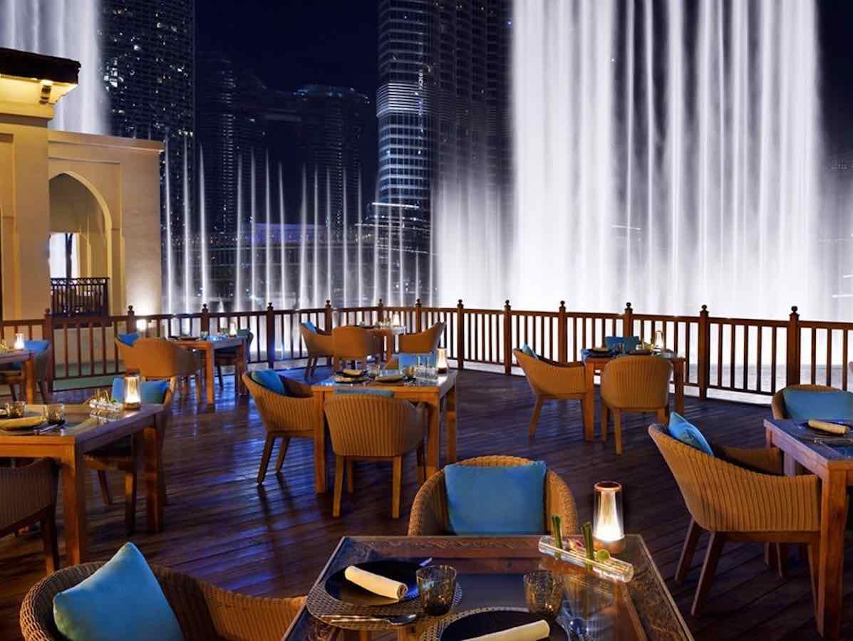 Dubai Fountain show Timings and best viewpoints CosmopoliClan